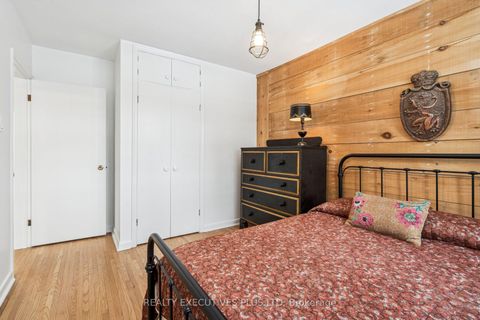 Photo 28 at 124 Applefield Drive, Bendale, Toronto