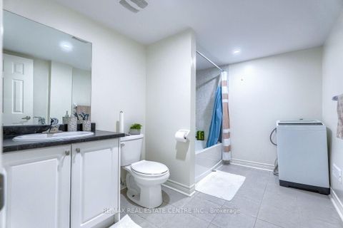 Photo 18 at 1195 Kettering Drive, Eastdale, Oshawa