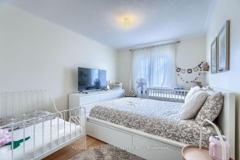 Photo 21 at 1195 Kettering Drive, Eastdale, Oshawa