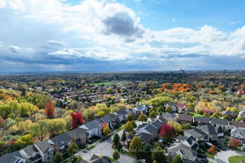 Photo 26 at 1195 Kettering Drive, Eastdale, Oshawa