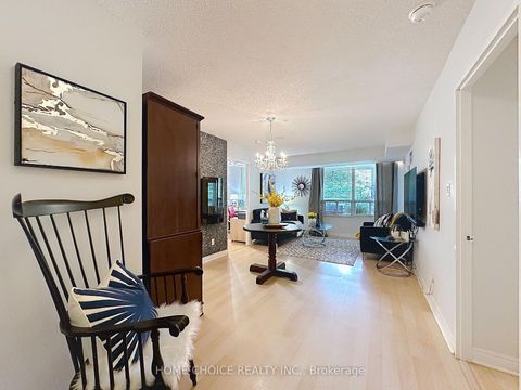 Photo 2 at 215 - 28 Empress Avenue, Willowdale East, Toronto