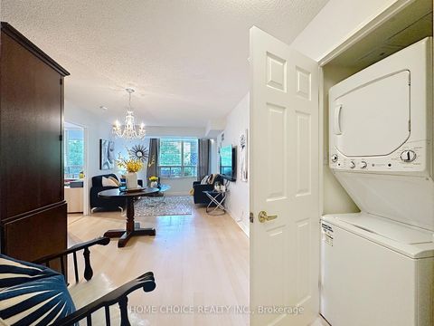 Photo 6 at 215 - 28 Empress Avenue, Willowdale East, Toronto