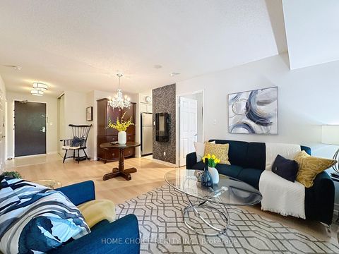 Photo 8 at 215 - 28 Empress Avenue, Willowdale East, Toronto