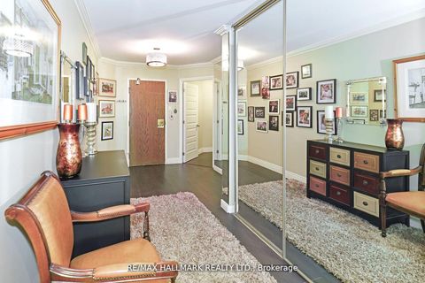 Photo 2 at 105 - 333 Clark Avenue, Yorkhill, Vaughan