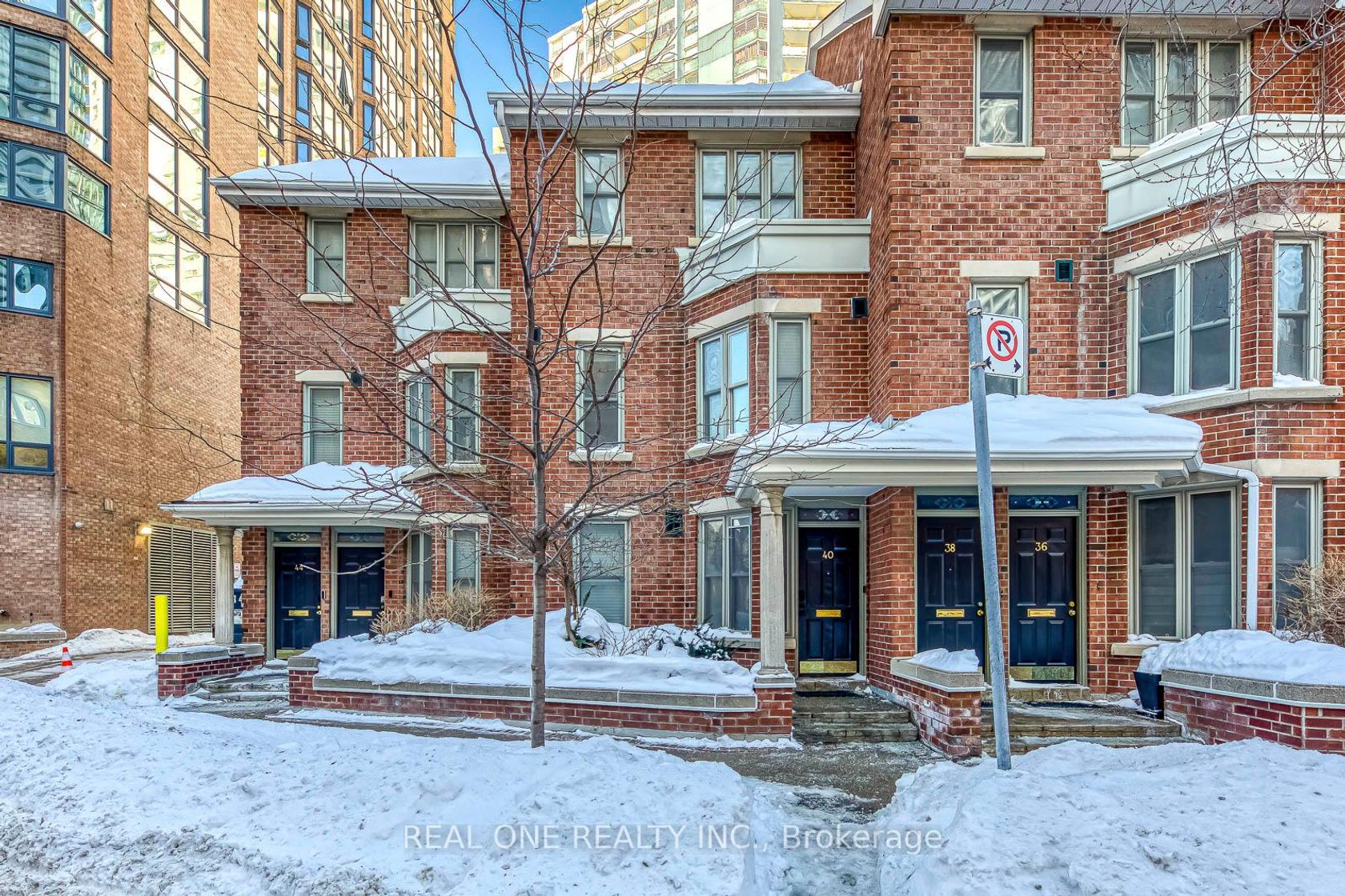 40 Irwin Avenue, Bay Street Corridor, Toronto 