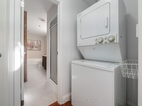 Photo 32 at 204 - 543 Timothy Street, Central Newmarket, Newmarket