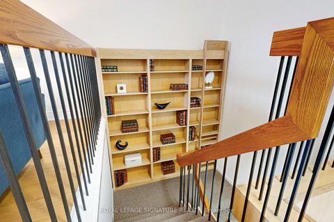 Photo 17 at 410/204 - 33 Harbour Square, Waterfront Communities C1, Toronto