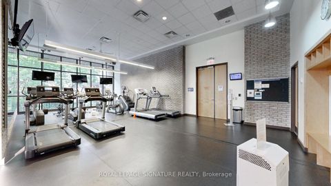 Photo 43 at 410/204 - 33 Harbour Square, Waterfront Communities C1, Toronto