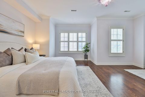 Photo 19 at 109 Lonsdale Road, St. Clair, Toronto