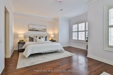 Photo 20 at 109 Lonsdale Road, St. Clair, Toronto