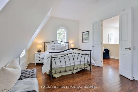 Photo 37 at 109 Lonsdale Road, St. Clair, Toronto