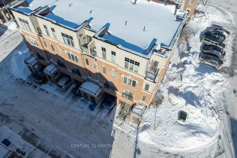 Photo 4 at 258 - 32 Foal Path S, Windfields, Oshawa