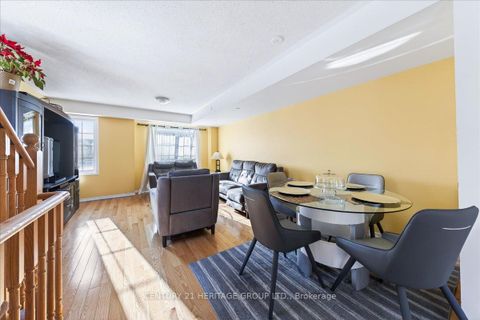 Photo 21 at 258 - 32 Foal Path S, Windfields, Oshawa