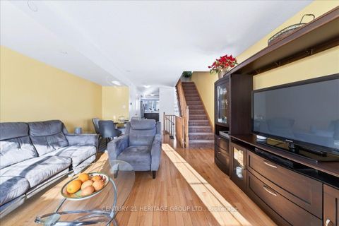 Photo 24 at 258 - 32 Foal Path S, Windfields, Oshawa