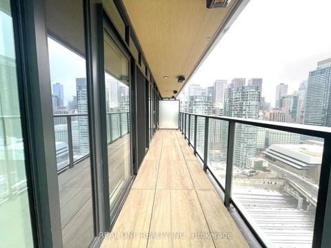 Photo 27 at 2505 - 1 Concord Cityplace Way, Waterfront Communities C1, Toronto