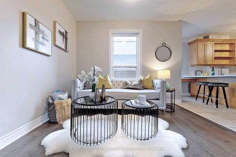 Photo 5 at 233 BORDEN Street, University, Toronto