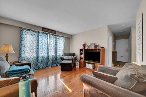 Photo 2 at 377 Linden Street, Donevan, Oshawa