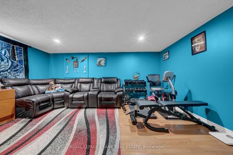 Photo 11 at 377 Linden Street, Donevan, Oshawa