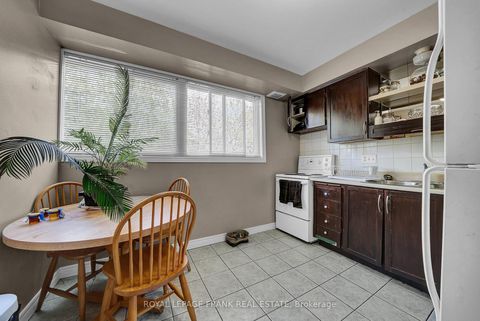 Photo 12 at 377 Linden Street, Donevan, Oshawa