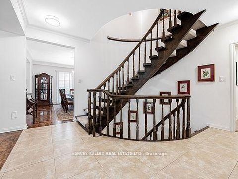 Photo 4 at 92 Prue Avenue, Lawrence, Toronto