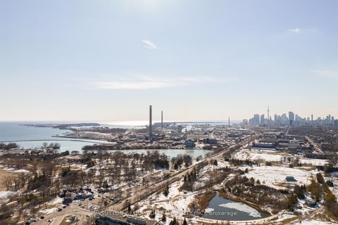 Photo 24 at 201 - 1852 Queen Street E, The Beaches, Toronto