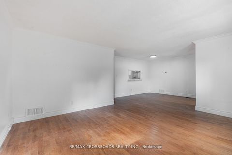 Photo 7 at 324 Tampa Drive, Keswick South, Georgina