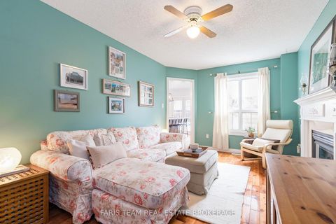 Photo 12 at 43 Dunnett Drive, Ardagh, Barrie