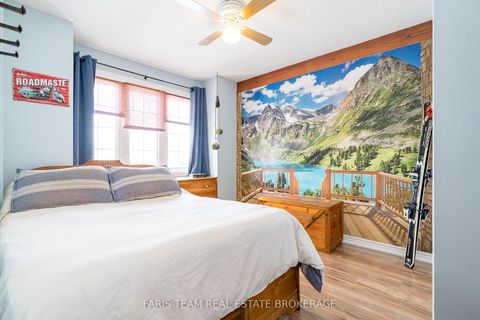 Photo 22 at 43 Dunnett Drive, Ardagh, Barrie