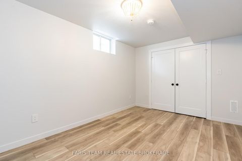 Photo 32 at 43 Dunnett Drive, Ardagh, Barrie