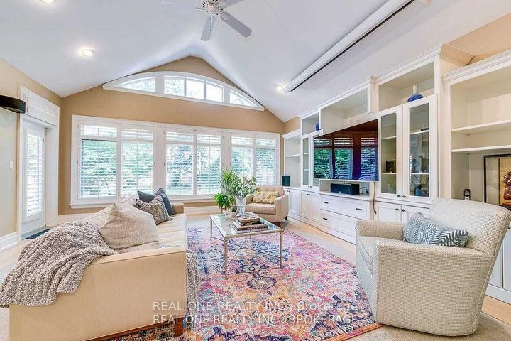 Photo 4 at 249 Poplar Drive, MO Morrison, Oakville