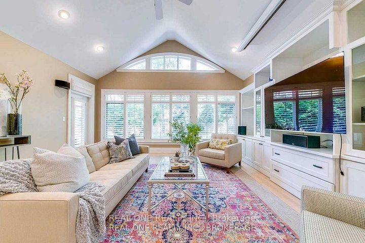 Photo 5 at 249 Poplar Drive, MO Morrison, Oakville