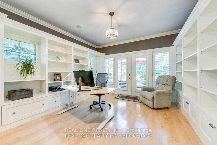 Photo 14 at 249 Poplar Drive, MO Morrison, Oakville