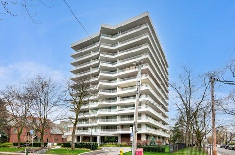 Photo 5 at 1005 - 190 St George Street, Annex, Toronto