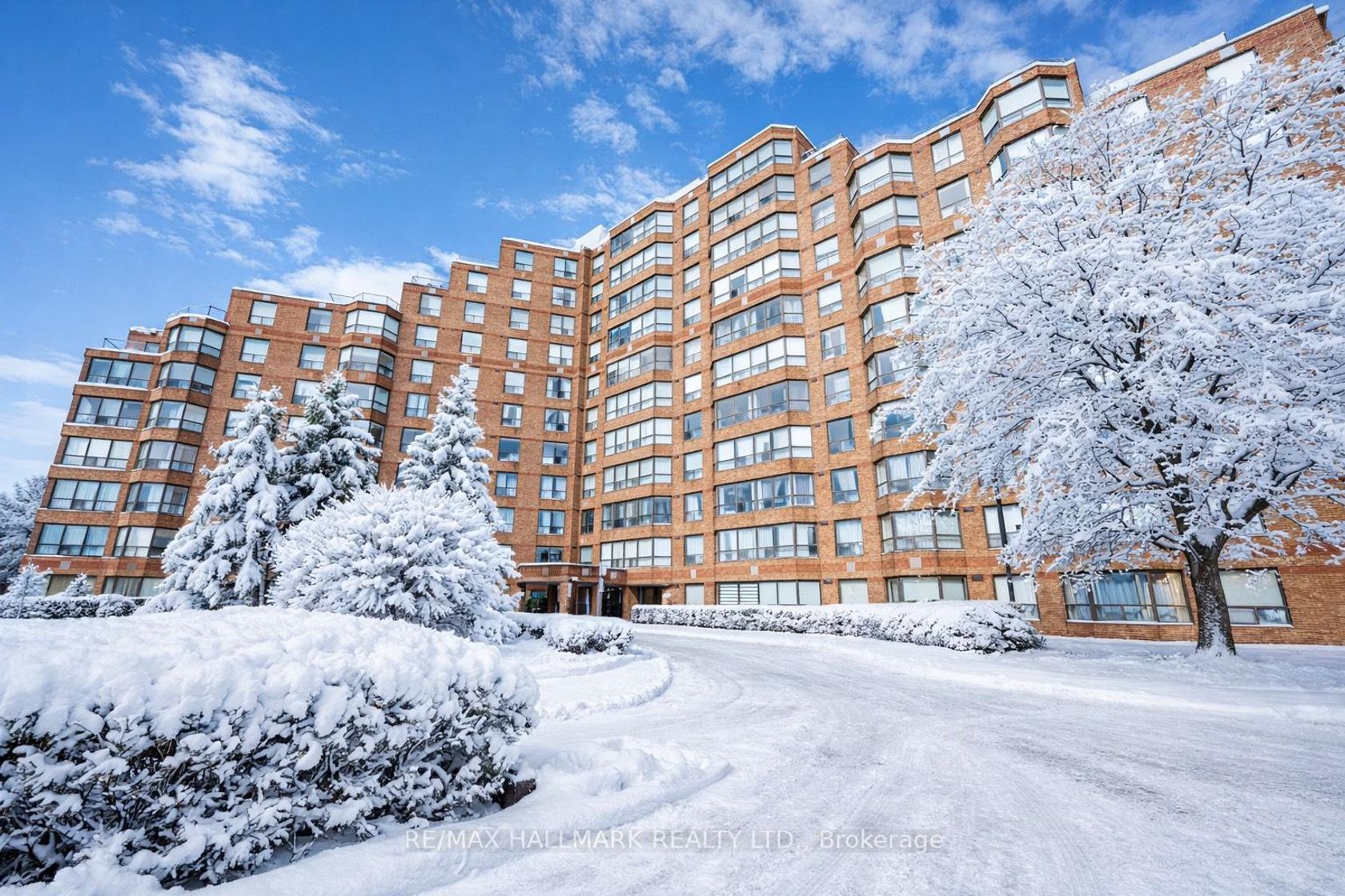 218 - 6 Humberline Drive, Clairville, Toronto 