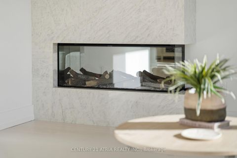 Photo 12 at 603 - 10 Bellair Street, Annex, Toronto