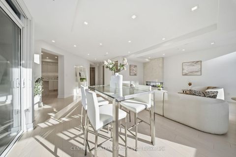 Photo 14 at 603 - 10 Bellair Street, Annex, Toronto