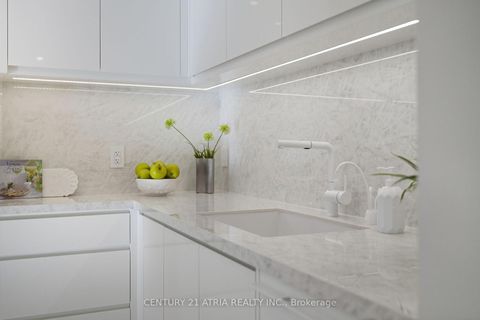 Photo 21 at 603 - 10 Bellair Street, Annex, Toronto