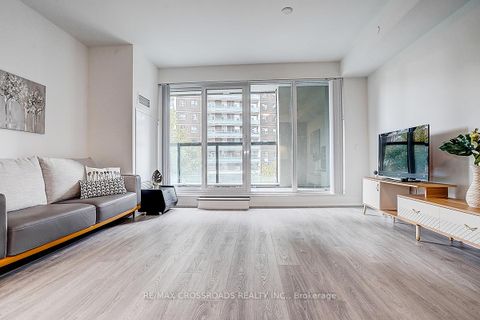 Photo 13 at 219 - 585 Bloor Street E, North St. James Town, Toronto