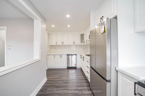 Photo 12 at 147 - 6452 Finch Avenue W, Jamestown, Toronto