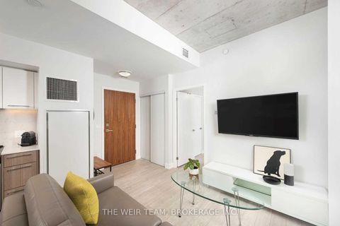 Photo 5 at 615 - 15 Baseball Place, South Riverdale, Toronto