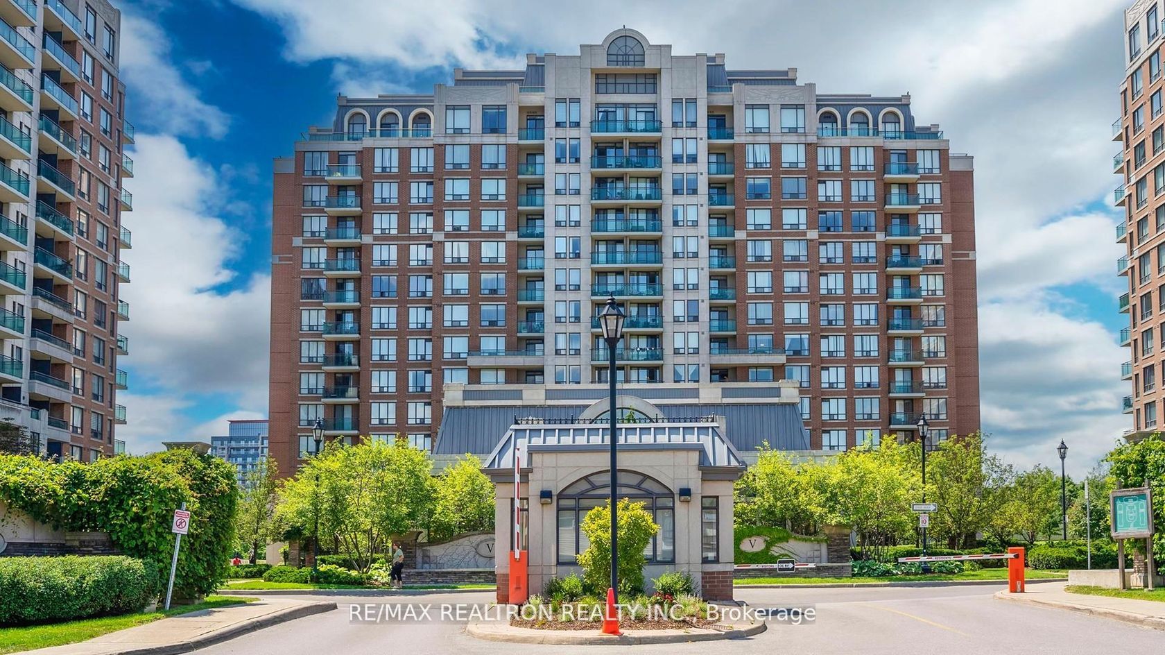 103 - 330 Red Maple Road, Langstaff, Richmond Hill photo number 2