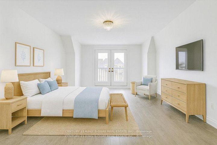 Photo 16 at 102 Giardina Crescent, Bayview Hill, Richmond Hill