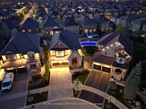 Photo 2 at 27 Gorman Avenue, Vellore Village, Vaughan