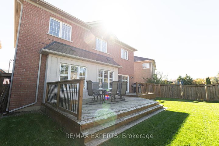 Photo 44 at 34 Laurentide Crescent, Vales of Castlemore North, Brampton