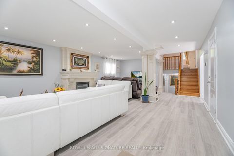 Photo 11 at 574 Antigua Crescent, Northglen, Oshawa