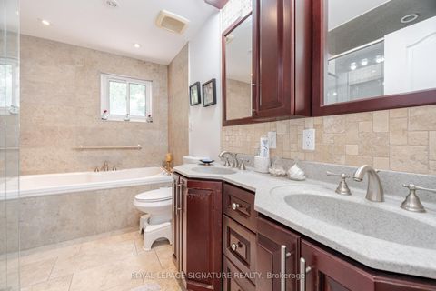 Photo 23 at 574 Antigua Crescent, Northglen, Oshawa