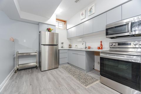 Photo 34 at 574 Antigua Crescent, Northglen, Oshawa