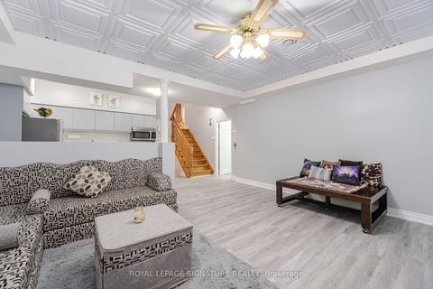 Photo 36 at 574 Antigua Crescent, Northglen, Oshawa