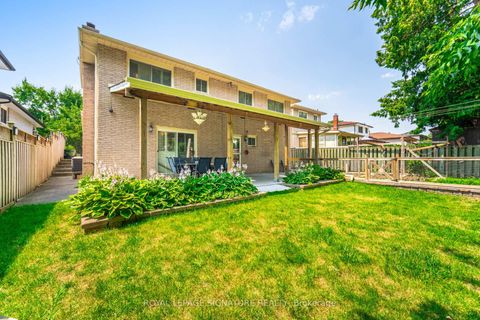 Photo 39 at 574 Antigua Crescent, Northglen, Oshawa