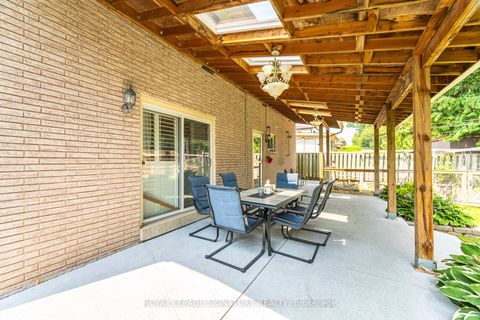 Photo 42 at 574 Antigua Crescent, Northglen, Oshawa